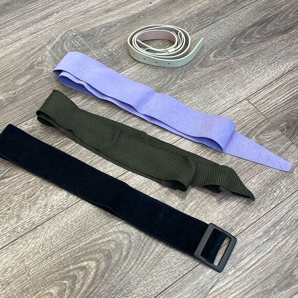 4 sash and bow belt bundle - Picture 1 of 4